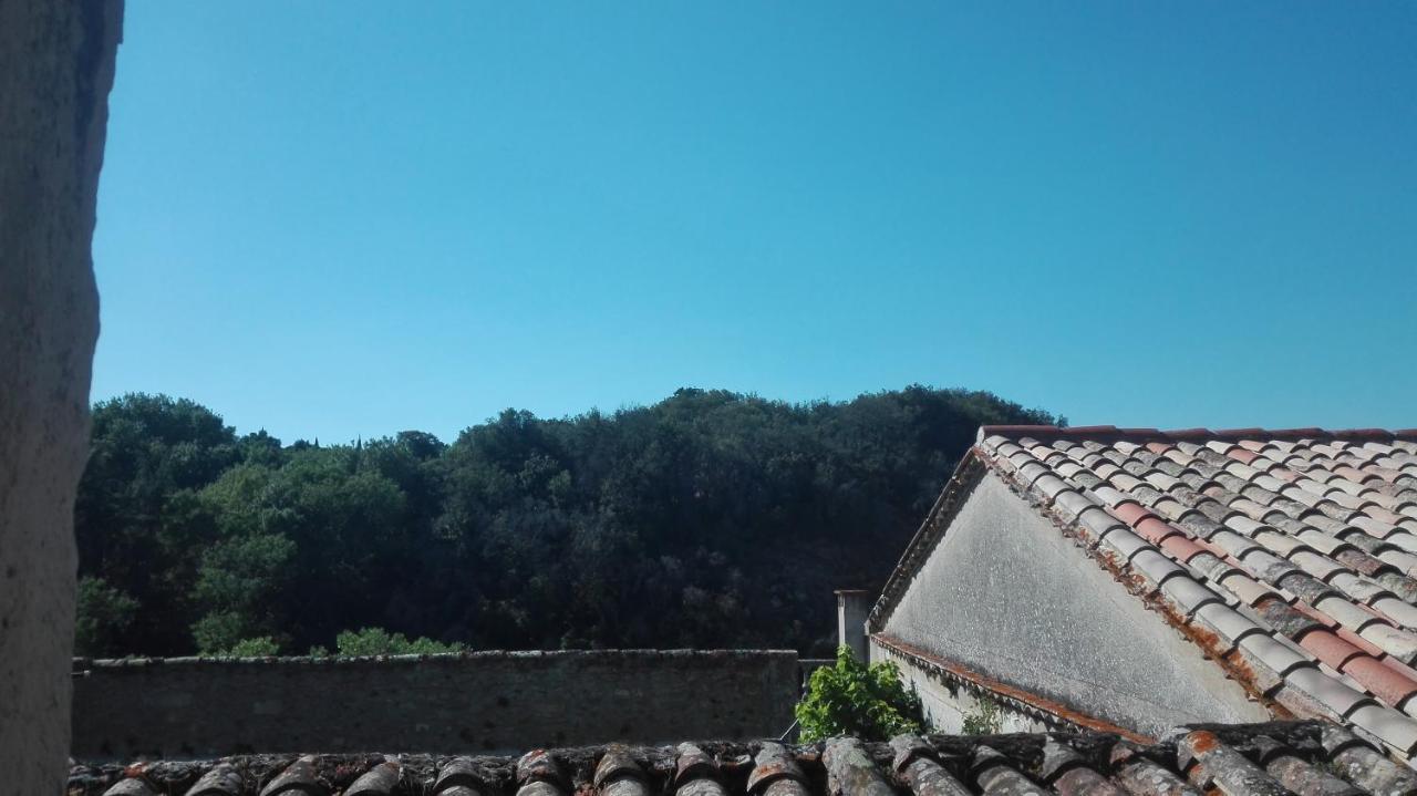 Maison Au Village Du Livre Montolieu Exteriör bild